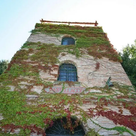 Летний дом Borgo Del Castellaccio *