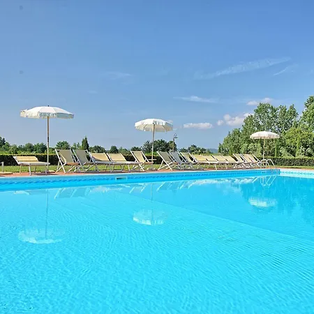 Летний дом Borgo Del Castellaccio *