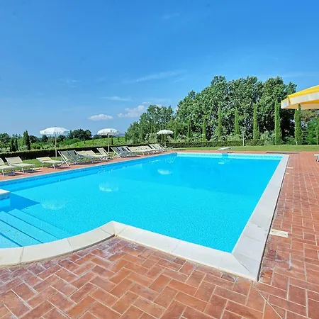 Летний дом Borgo Del Castellaccio *