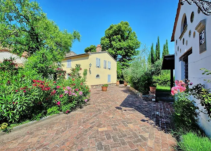 Borgo Del Castellaccio *