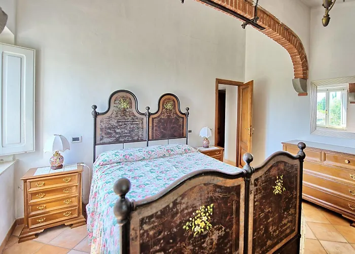 Casa di campagna Borgo Del Castellaccio